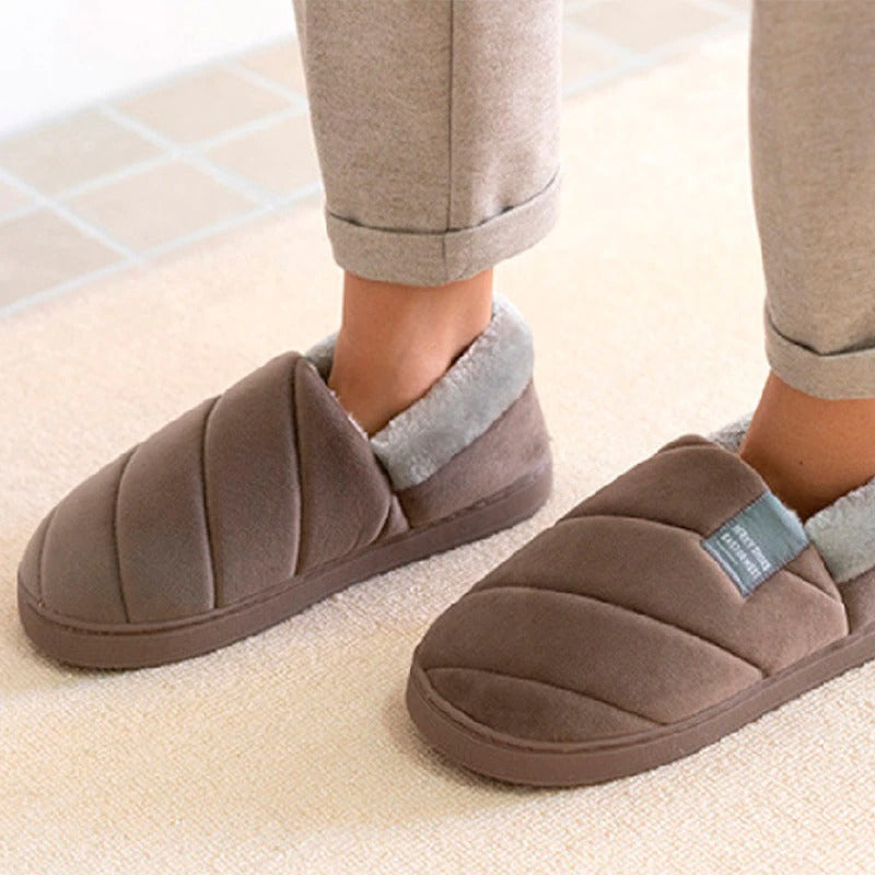 Cozy Slippers for Family – Warm Lining, Soft Indoor Footwear for Home
