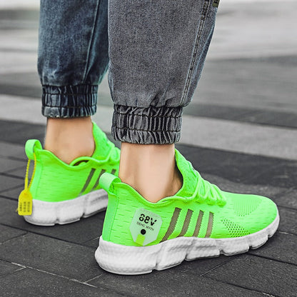 Comfortable Sneakers – Flexible Midsole & Orthopedic Insoles for All-Day Wear