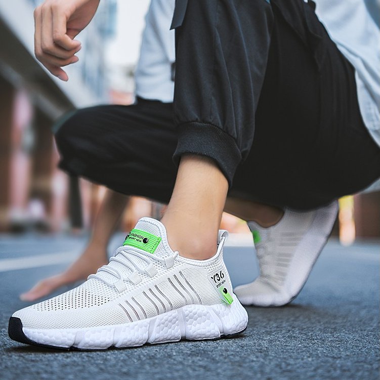 Comfortable Sneakers – Flexible Midsole & Orthopedic Insoles for All-Day Wear