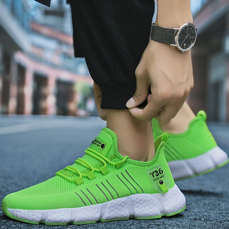 Comfortable Sneakers – Flexible Midsole & Orthopedic Insoles for All-Day Wear