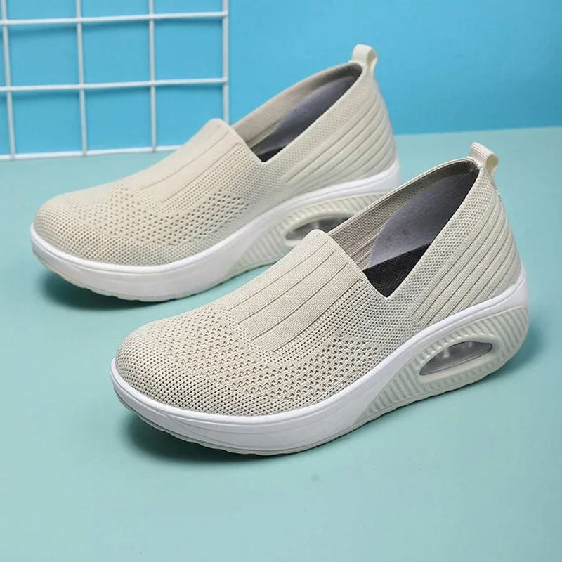 Atmungsaktive Slip-On Sneakers Damen – Ergonomische, bequeme Schuhe für Alltag