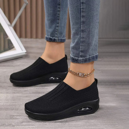 Atmungsaktive Slip-On Sneakers Damen – Ergonomische, bequeme Schuhe für Alltag