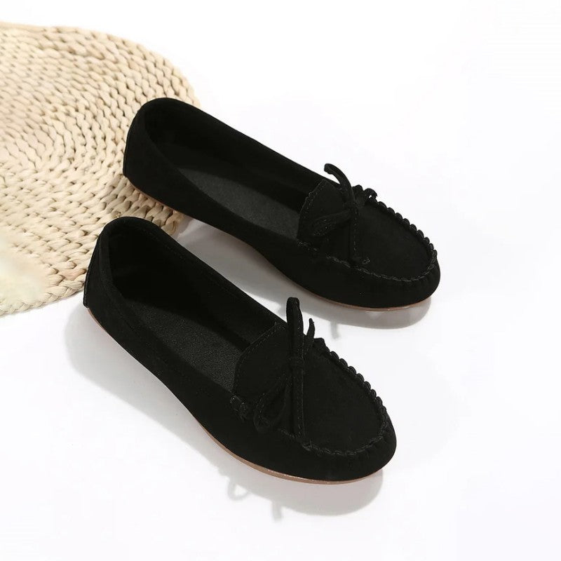 Stylish Loafers for Women – Elegant Bow Detail Slip-On Shoes for Occasions