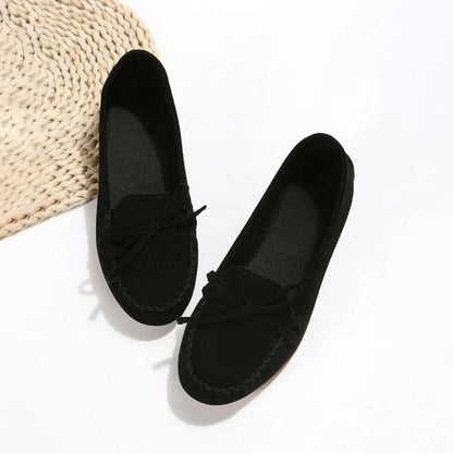 Stylish Loafers for Women – Elegant Bow Detail Slip-On Shoes for Occasions