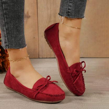Stylish Loafers for Women – Elegant Bow Detail Slip-On Shoes for Occasions