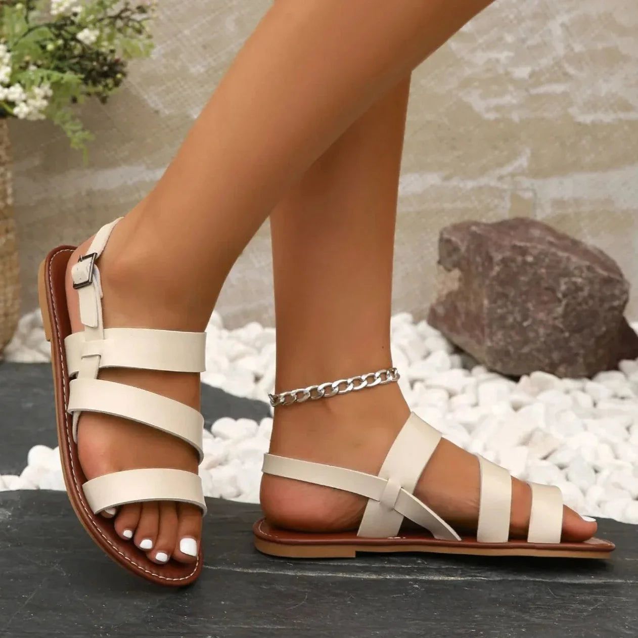 Flache Sandalen Damen – Trendige, Bequeme Sandalen aus Leder für Sommer