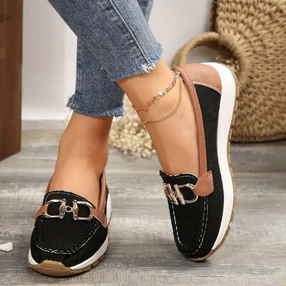 Damen Slip-On Sneakers – Lässige Schuhe mit Ketten-Detail für Alltag