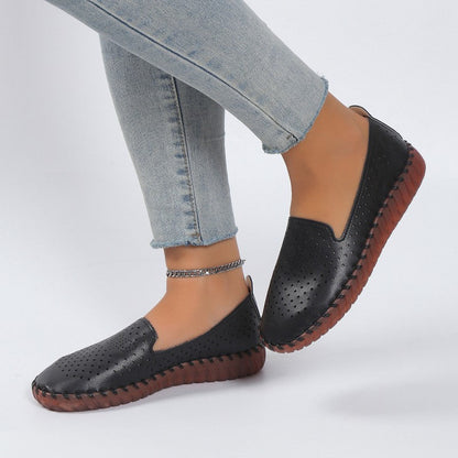 Luftige Slipper Damen – Bequeme Slipper mit Lochmuster für Sommer und Freizeit