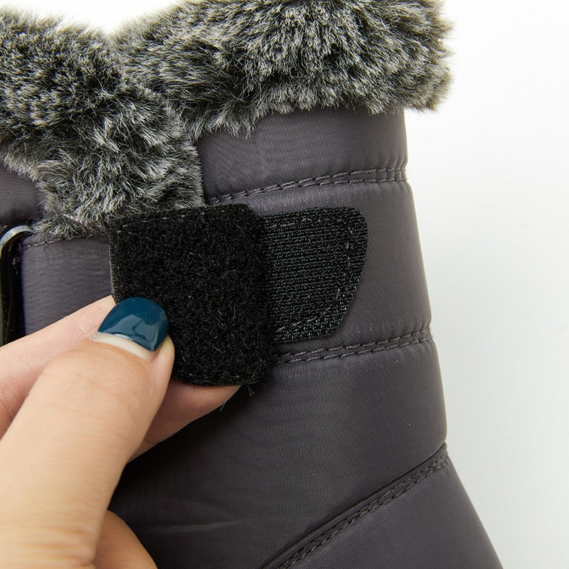 Winterstiefel Damen – Wasserdichte und bequeme Stiefel mit rutschfesten Sohlen